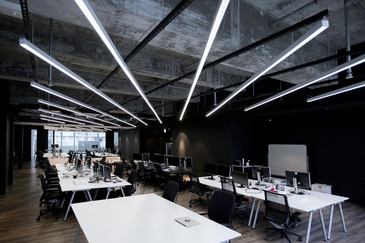 Internet technology office LED lighting case